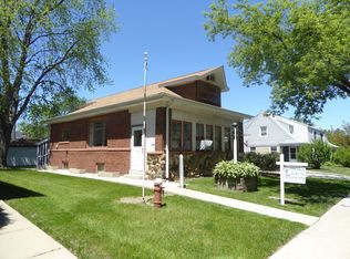 3918 Maple Ave, Brookfield, IL 60513