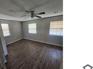 5307 NW Elm Ave, Lawton, OK 73505