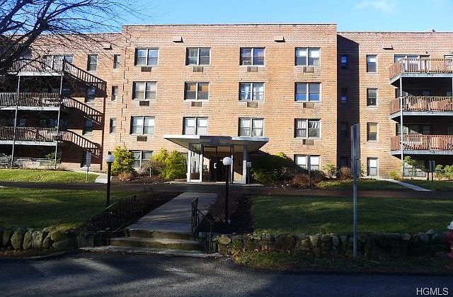 1st image of 5 Oakdale Mnr APT L6
