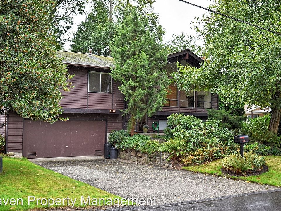 1st image of 8415 SE 36th St