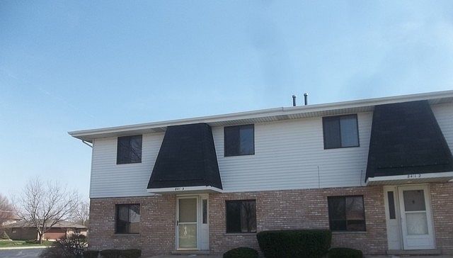 1st image of 8411 W 162nd Pl #3
