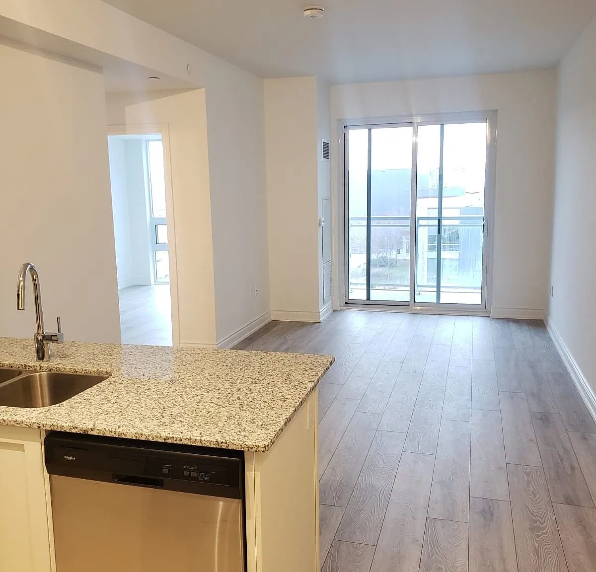 1 bed, $2,250 — Photo 4