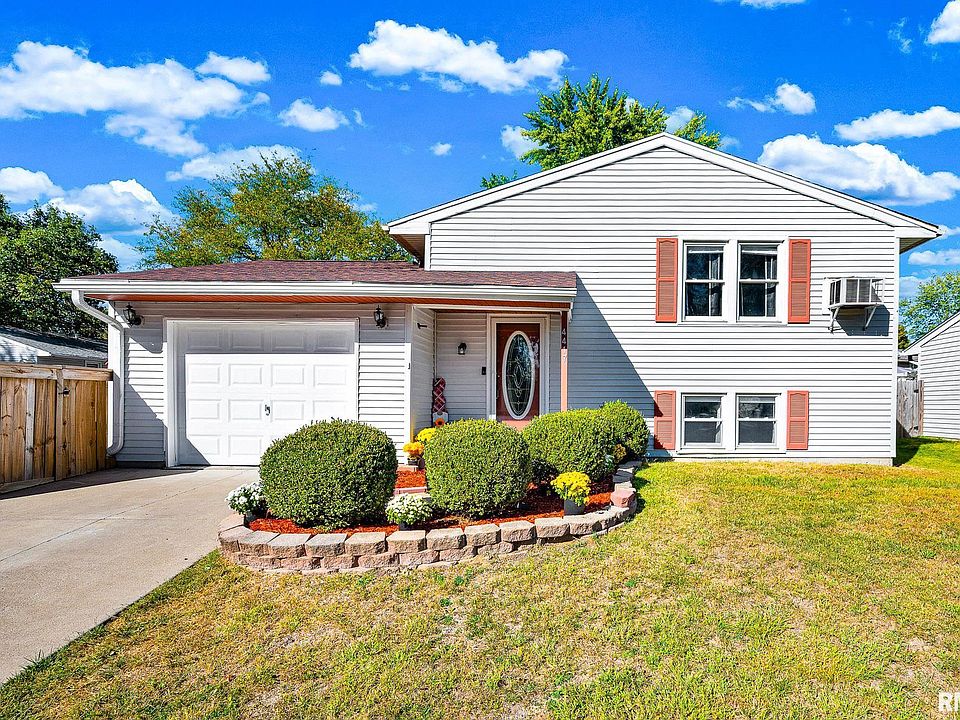 1st image of 4417 W Rockwell Dr