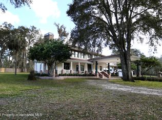 5207 Neff Lake Rd, Brooksville, FL 34601