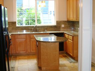 3675 19th St, San Francisco, CA 94110