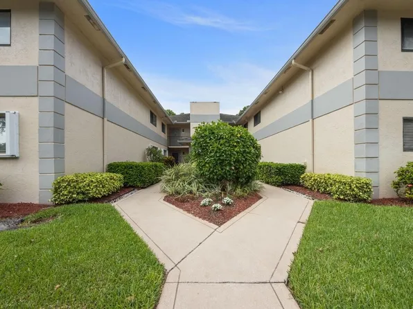 15378 Lakes Of Delray Boulevard #15, Delray Beach, FL 33484