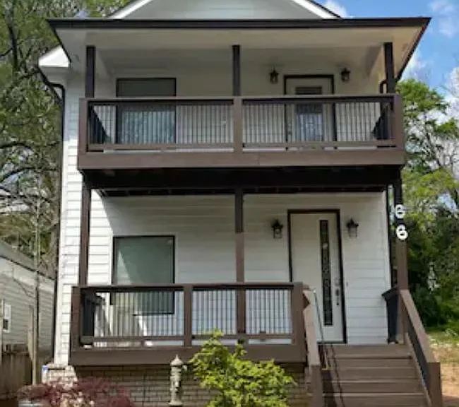 66 Ormond St SE — Photo 1