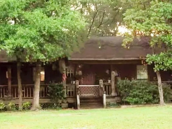 9330 Leverett Dr, Semmes, AL 36575