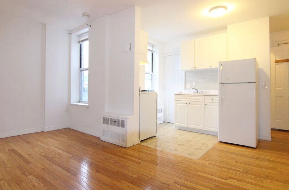 1st image of 52-27 35th St #B1