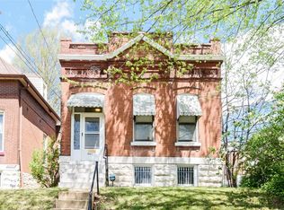 445 Eichelberger St, Saint Louis, MO 63111