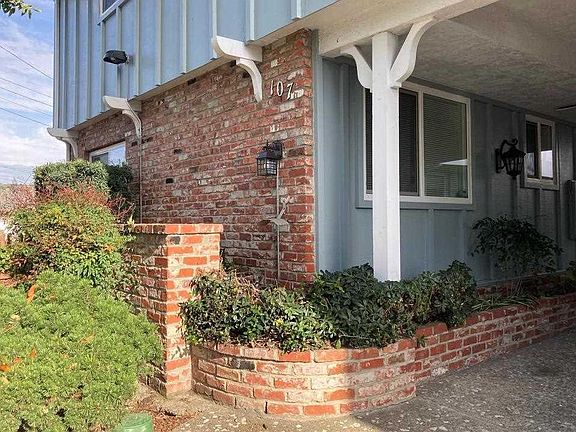 Building Front Greens