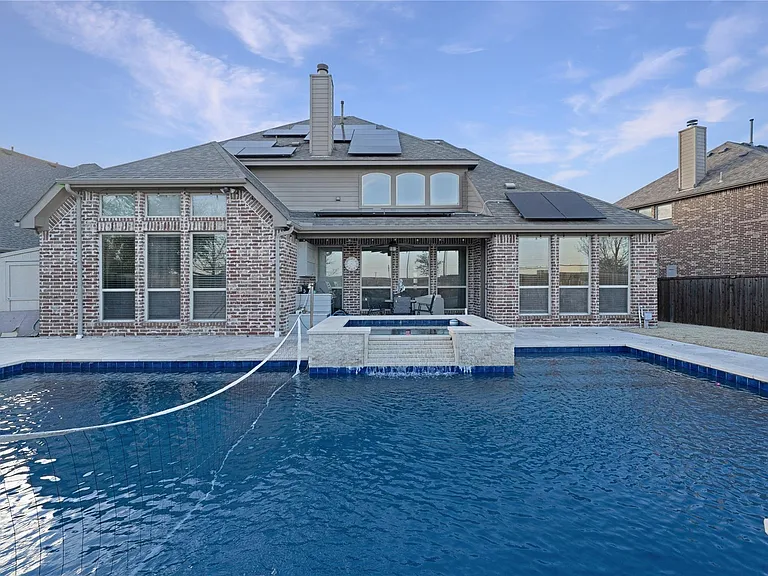 12615 Burnt Prairie Ln — Photo 22