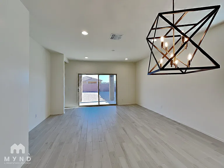 11820 W Rancho Dr — Photo 12