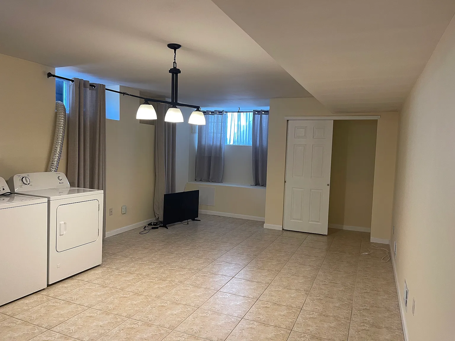 1 bed, 700 sqft, $1,700 — Photo 4