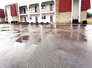 205 Kennely Rd #9, Saginaw, MI 48609