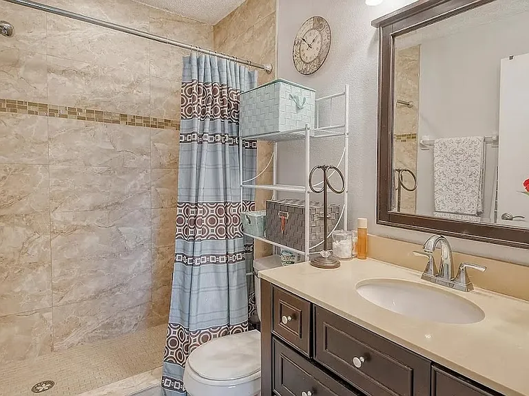 5450 Longwood Run Blvd #202 — Photo 18