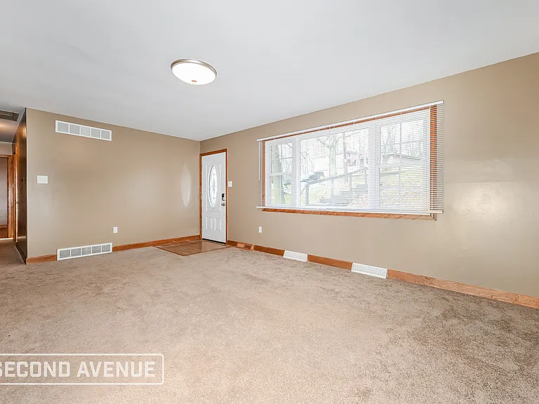 2014 Birch Rd — Photo 3
