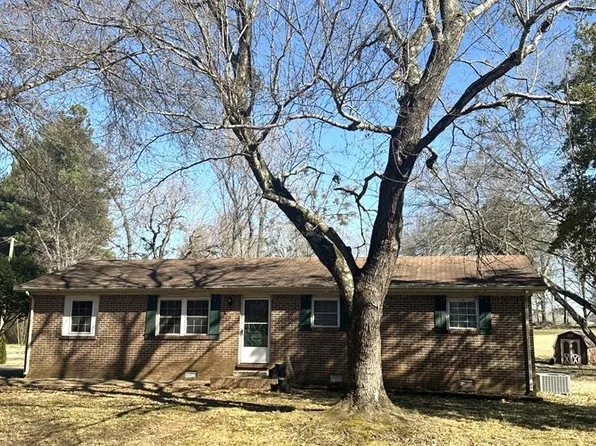 152 Brooks St, Paris, TN 38242