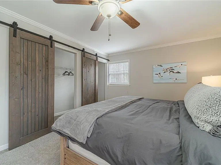 691 Harbor Cv — Photo 26