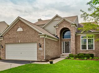 4006 Stratford Ln, Carpentersville, IL 60110