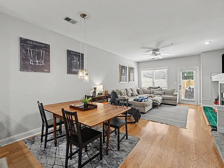 1027 Park West Dr — Photo 5