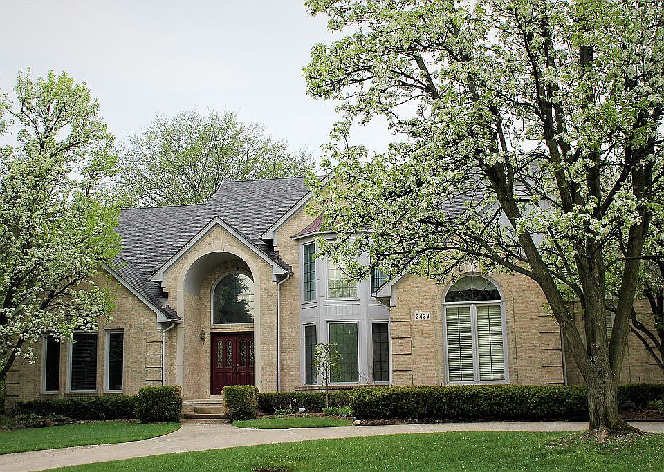 1st image of 2438 Kingscross Dr