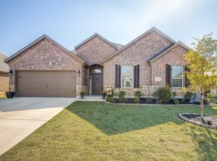 2808 Faro Rd, Aubrey, TX 76227