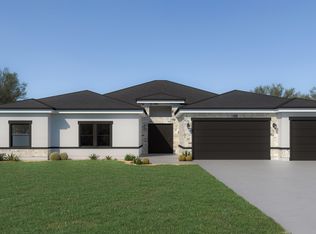 6941 Levee Rd, El Paso, TX 79932