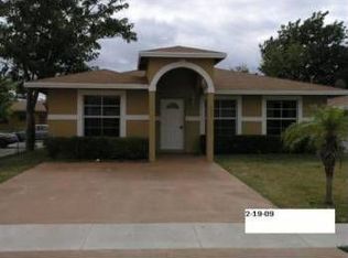 505 NW 3rd Ter, Dania, FL 33004