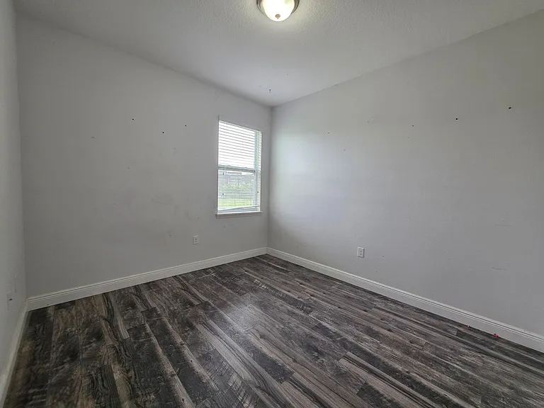 305 Drayton Ave — Photo 31