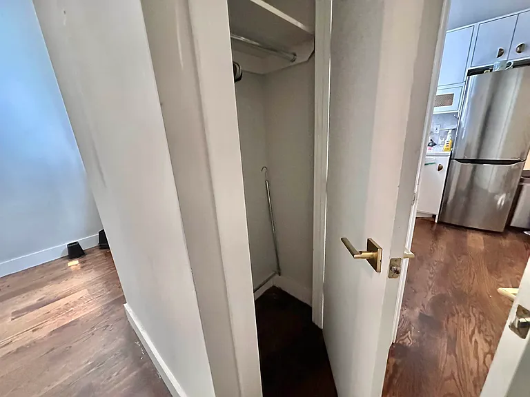 489 Washington Ave #1F — Photo 9