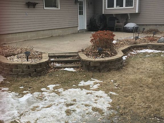 3rd image of 3233 Garnet Dr