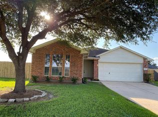 4034 Floral Way Ct, Fresno, TX 77545