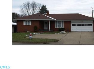 1087 Military Rd, Zanesville, OH 43701