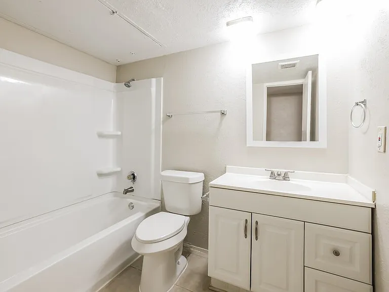 17319 Northern Star Dr — Photo 15