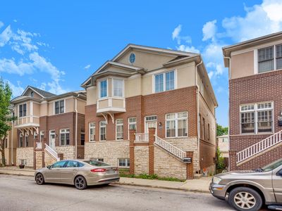 3640 S Canal St, Chicago, IL, 60609