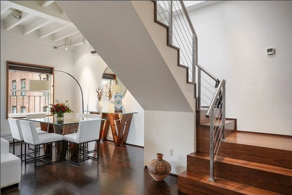 2 bed, 2.0 bath, 1490 sqft, $10,000 — Photo 4