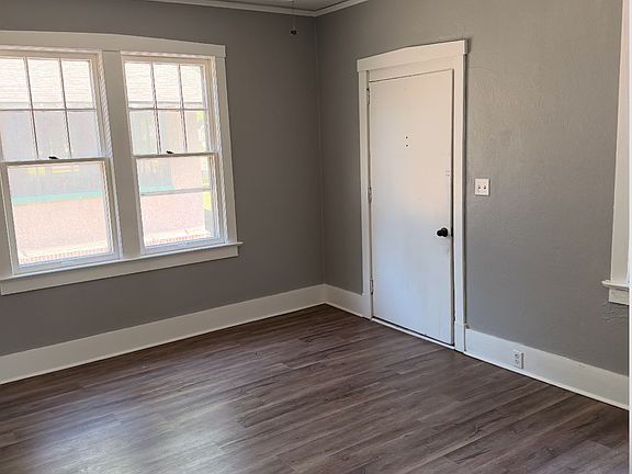 4th image of 809 W Walnut St #1