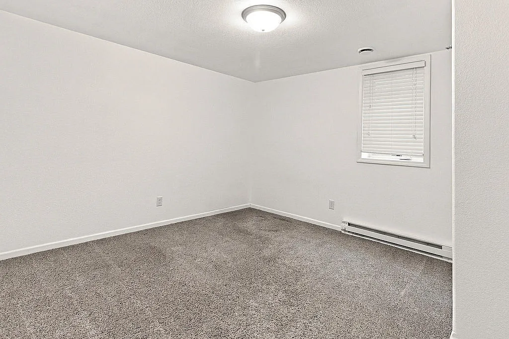 1625 10th Ave E #210 - 1 — Photo 4