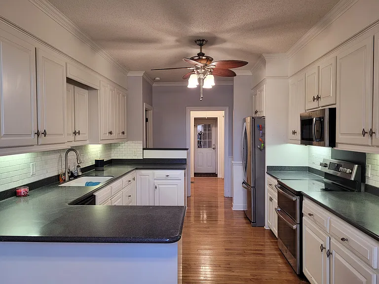 850 Torrey Pines Dr — Photo 20