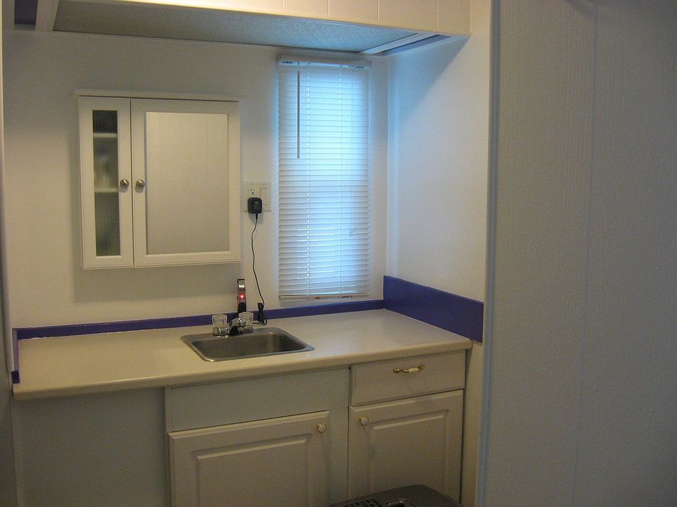 2nd image of 3789 Bettie Ave
