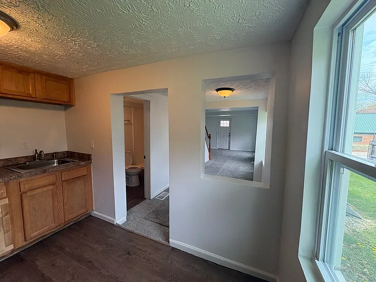 502 Main St — Photo 7