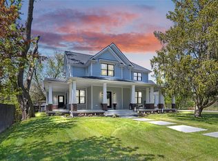 2585 Victoria St, Lakeshore, ON N0R1V0