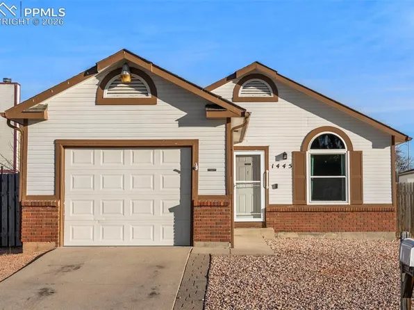 1445 Crippen Ct, Colorado Springs, CO 80916