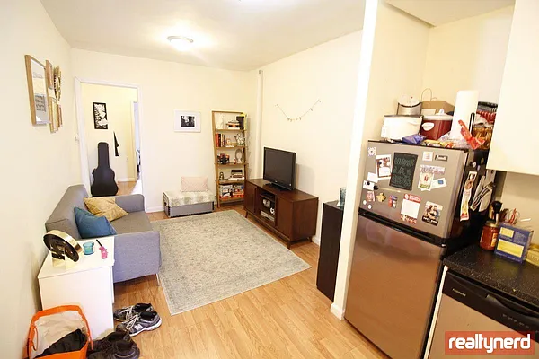 Rented by Realty Nerd | media 1