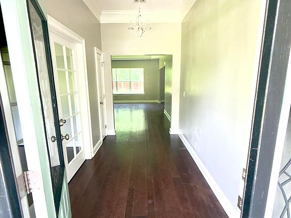 2nd image of 263 Country Walk Cir