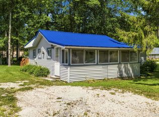 7496 Forest Dr, Lexington, MI 48450