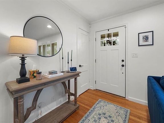 3rd image of 4420 W 54th St