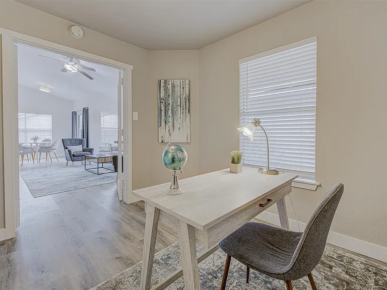 6009 Richard Carlton Blvd — Photo 11