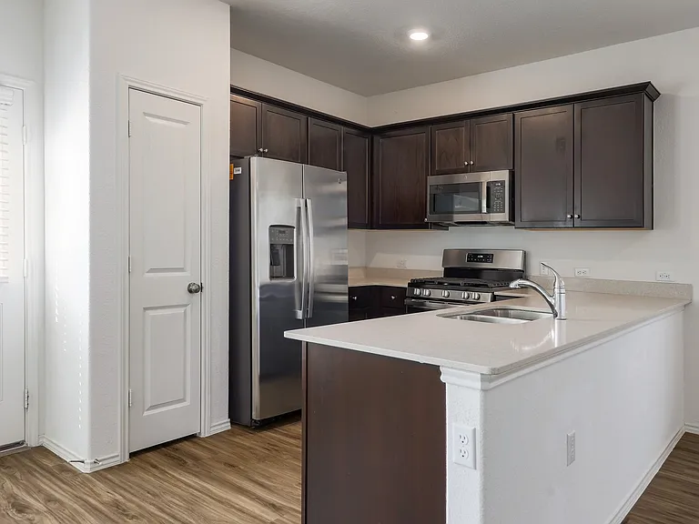2513 Forgetmenot Ln — Photo 14